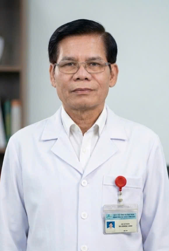 Hồ Khả Cảnh